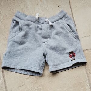 Polo by Ralph Lauren Light Gray Kids Shorts with embroided Bear Patch
